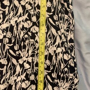 Black and white top. Size 2x Jones New York. NWT